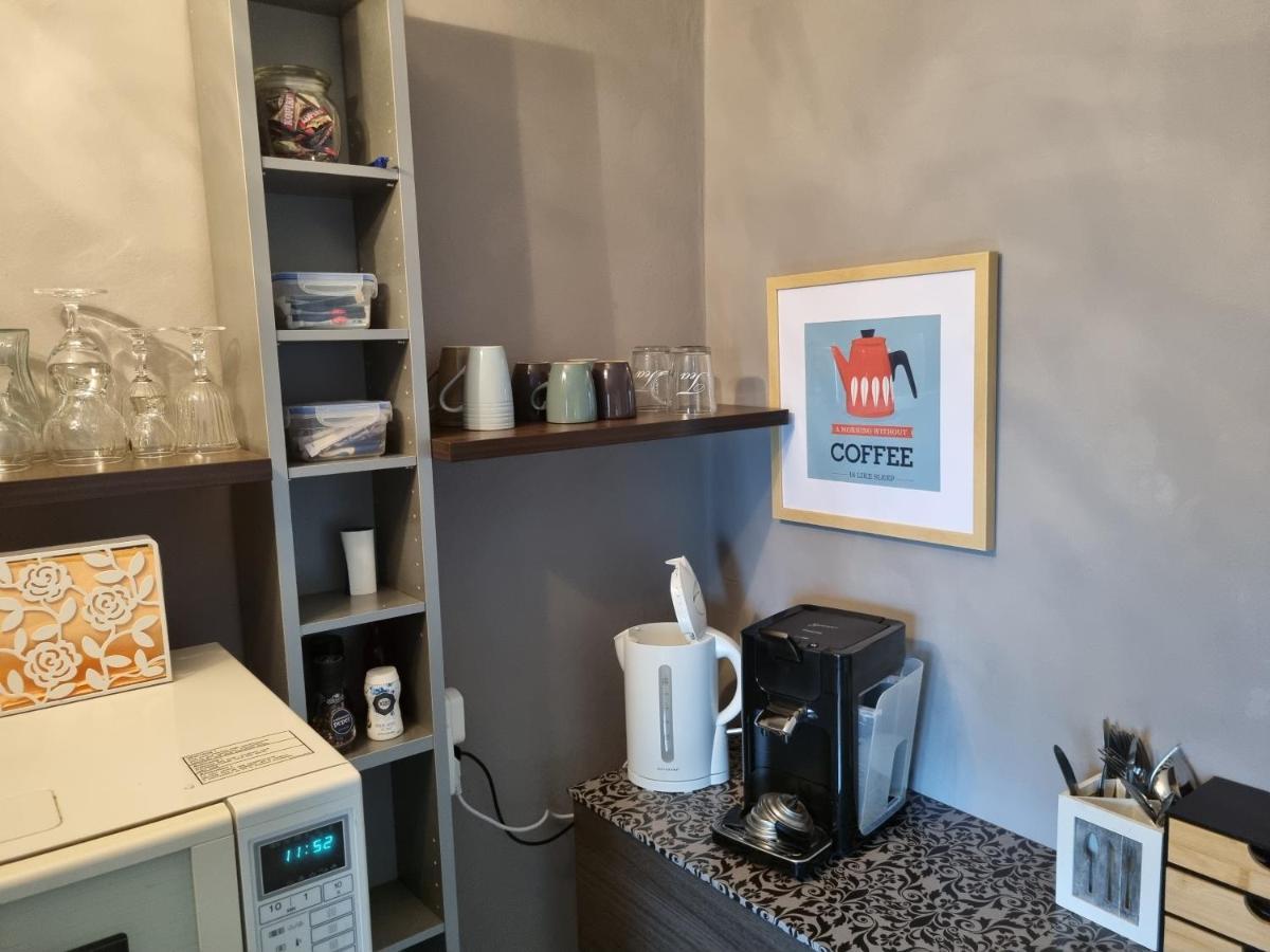 B&B Maaslandje Wijk en Aalburg Екстер'єр фото