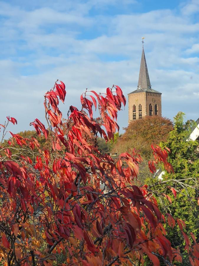 B&B Maaslandje Wijk en Aalburg Екстер'єр фото